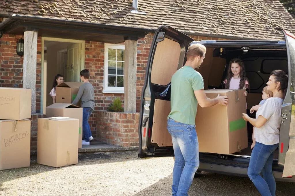 Moving and connection costs