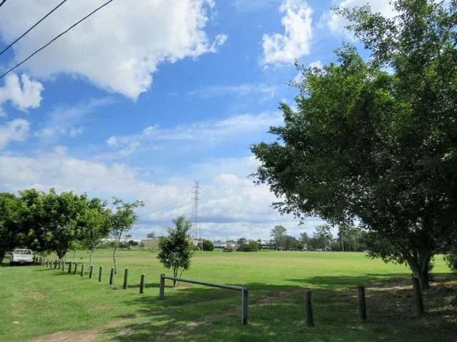 Barwon Street Park