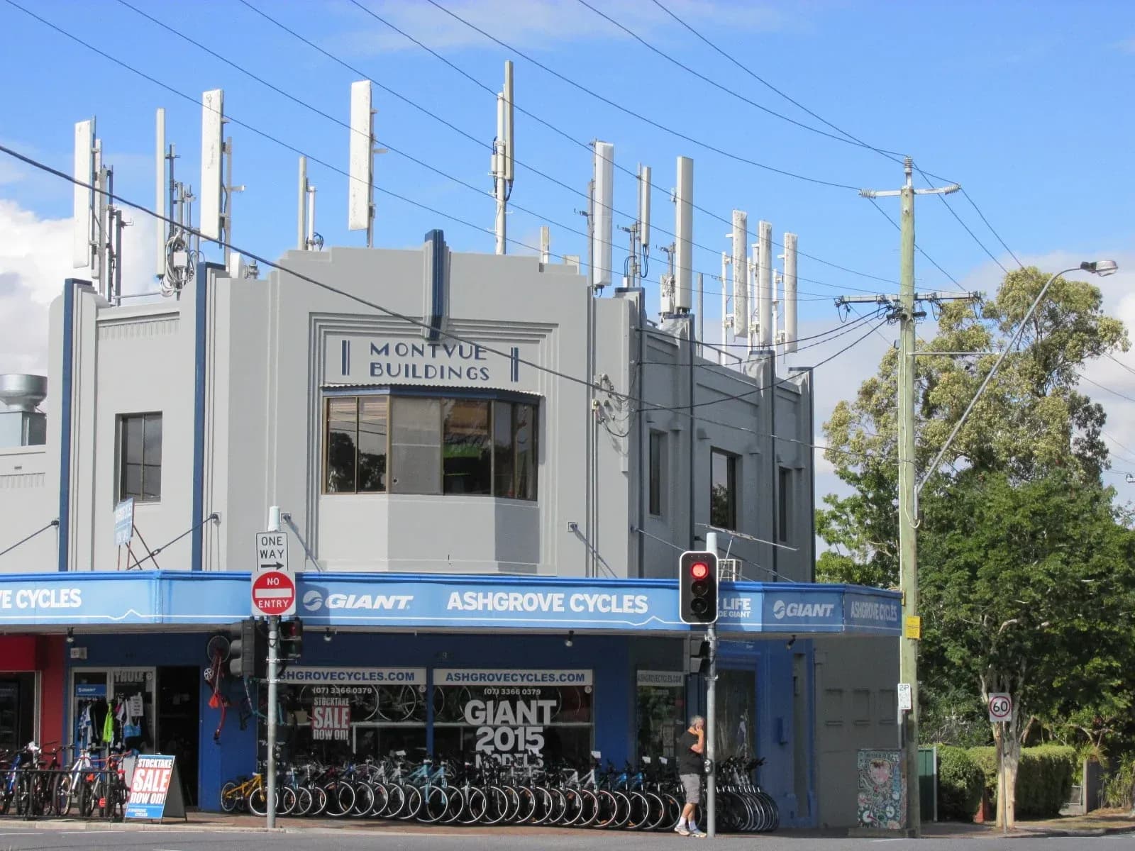 Ashgrove and Red Hill