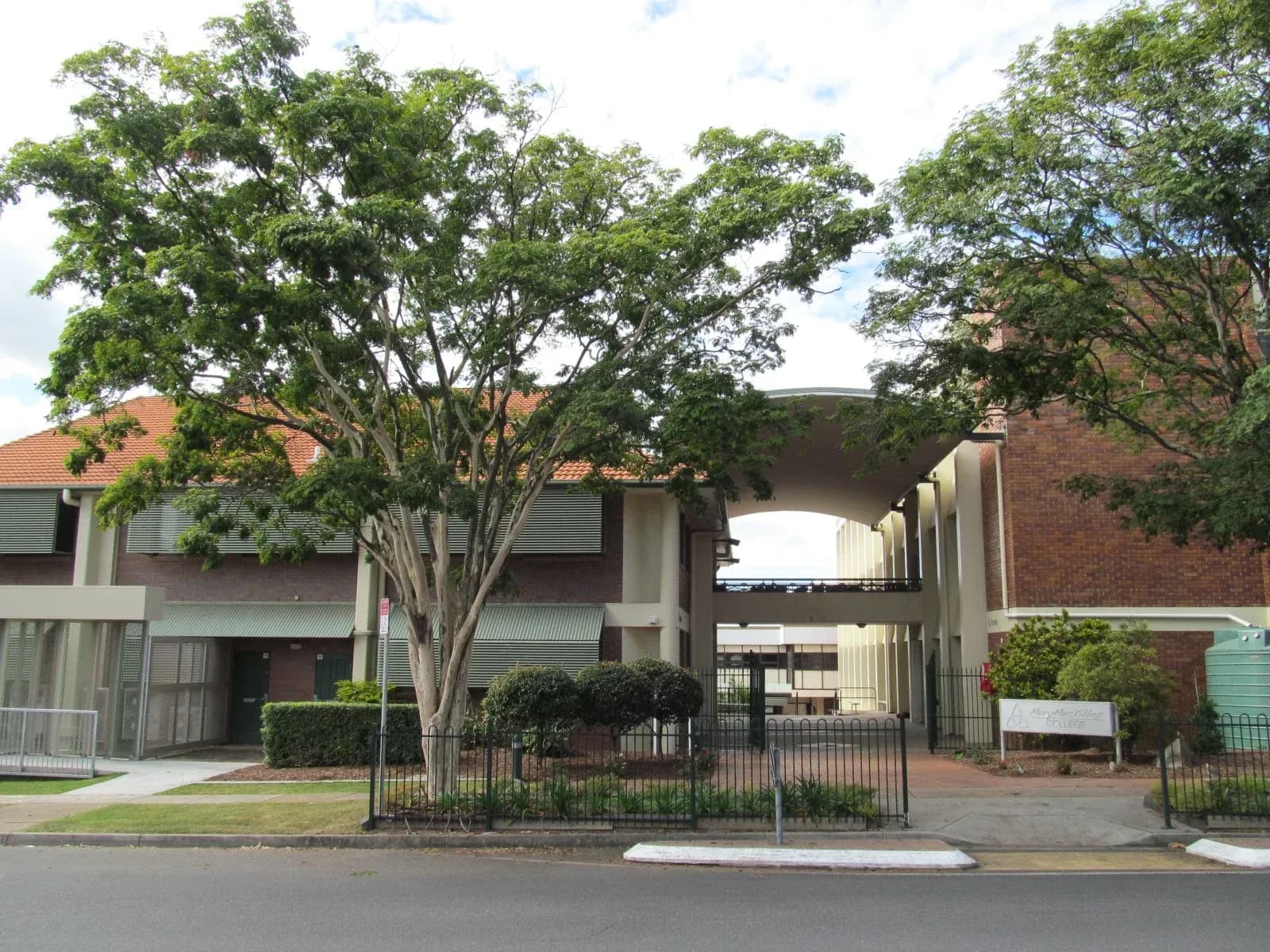 Hendra and Nundah