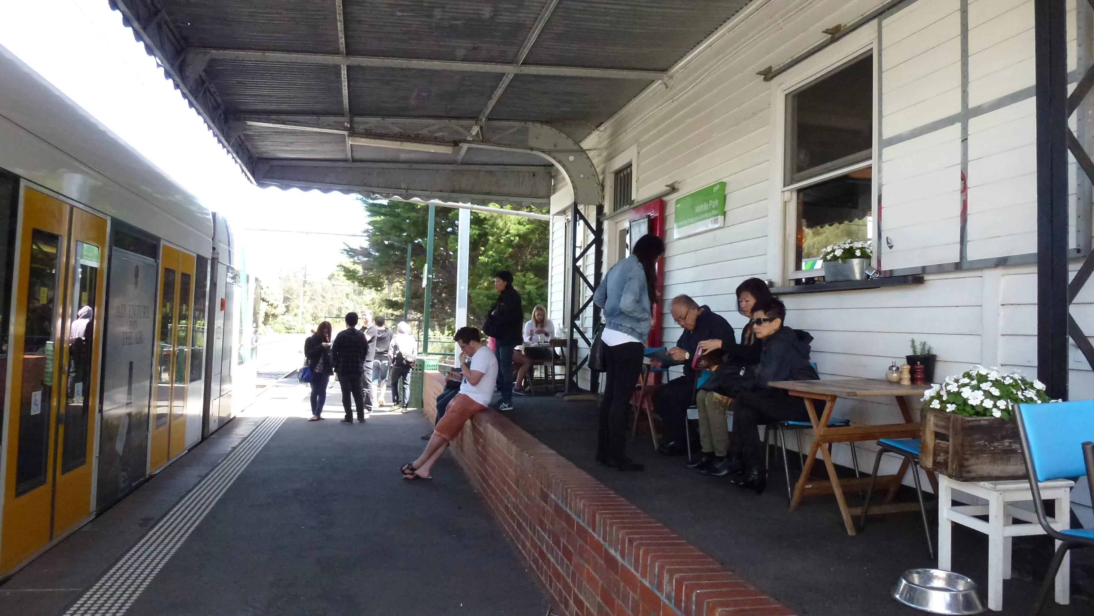 Jamboree Heights, Middle Park and Sumner
