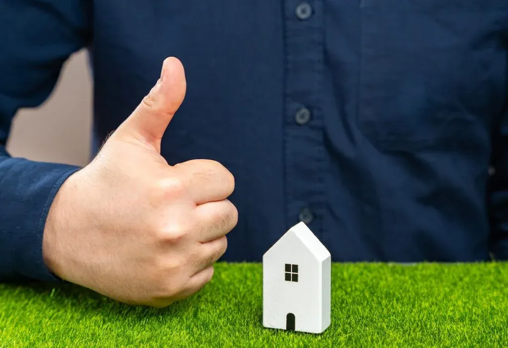 Key takeaways are refinance fees tax deductible