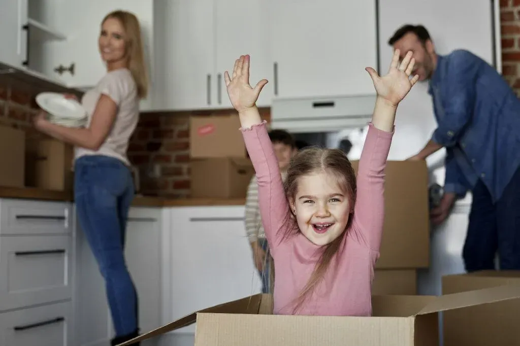 how to buy a house - moving in