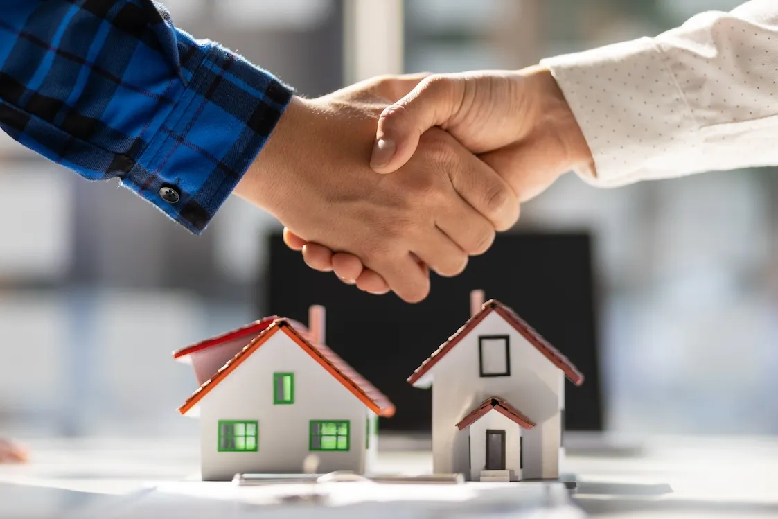 How sellers choose buyers in a multiple offer situation