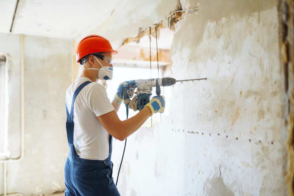 pros of renovating a home